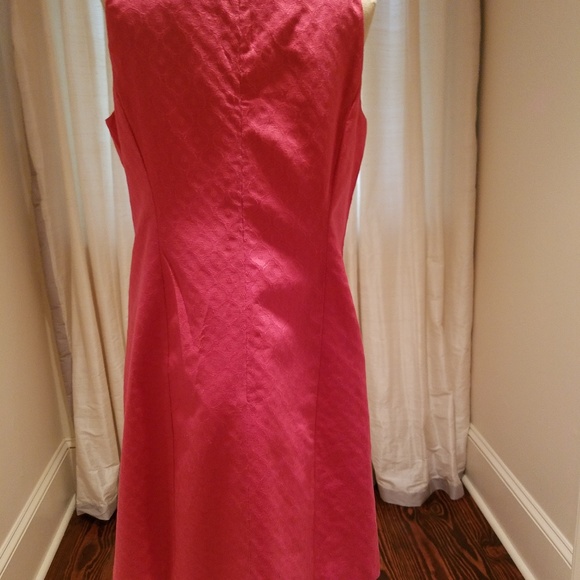 Great lightweight and cool casual dress - Picture 4 of 8